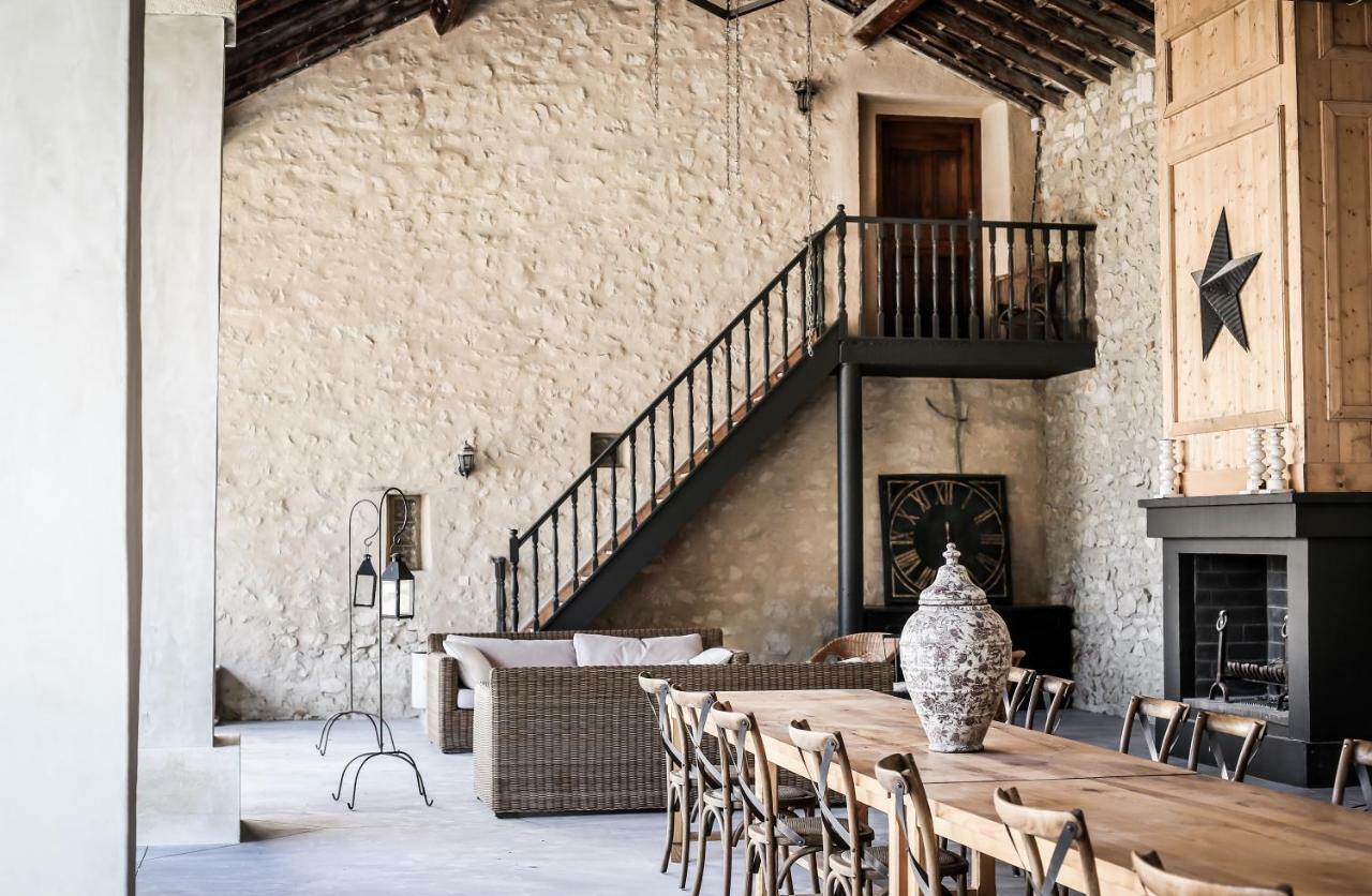 Mas D'Arvieux Bed & Breakfast Tarascon Exterior photo