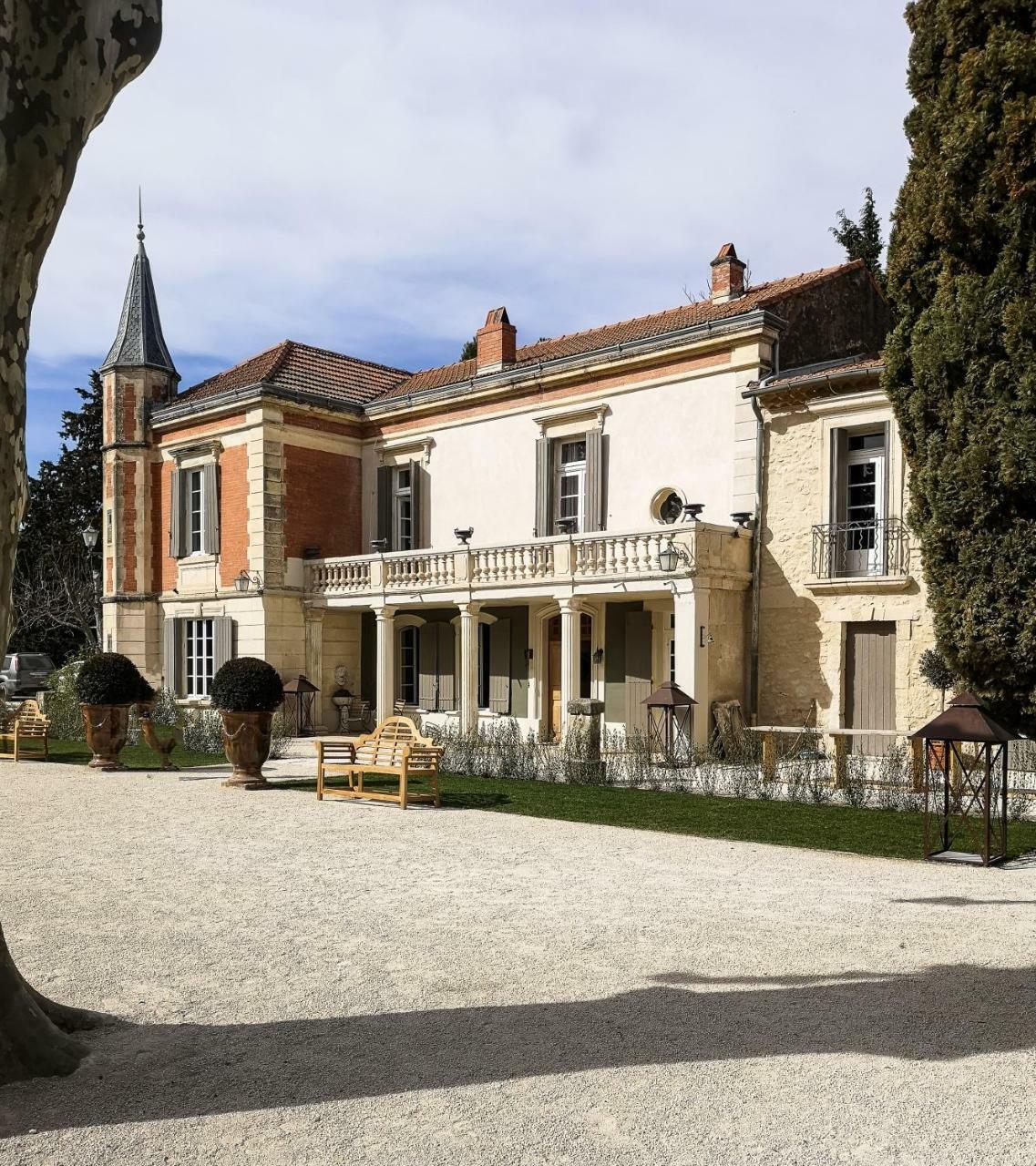 Mas D'Arvieux Bed & Breakfast Tarascon Exterior photo